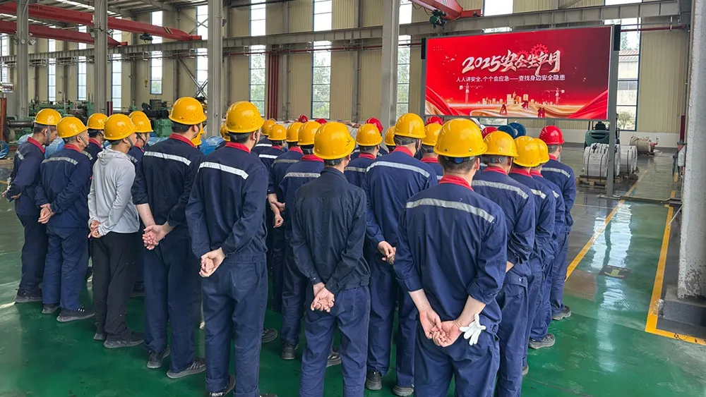 Build a solid safety line and practice environmental protection concepts